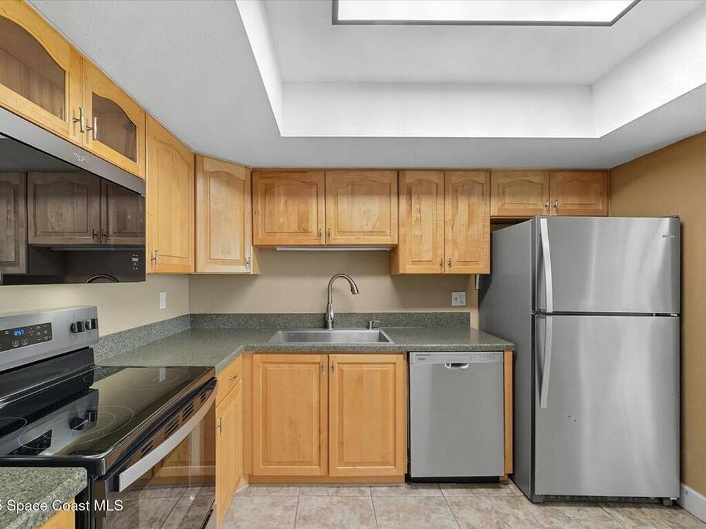 185 Palmetto Avenue, Indialantic, FL 32903