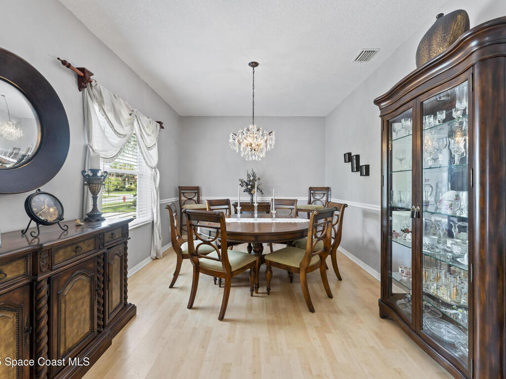 813 Del Mar Circle, Melbourne, FL 32904