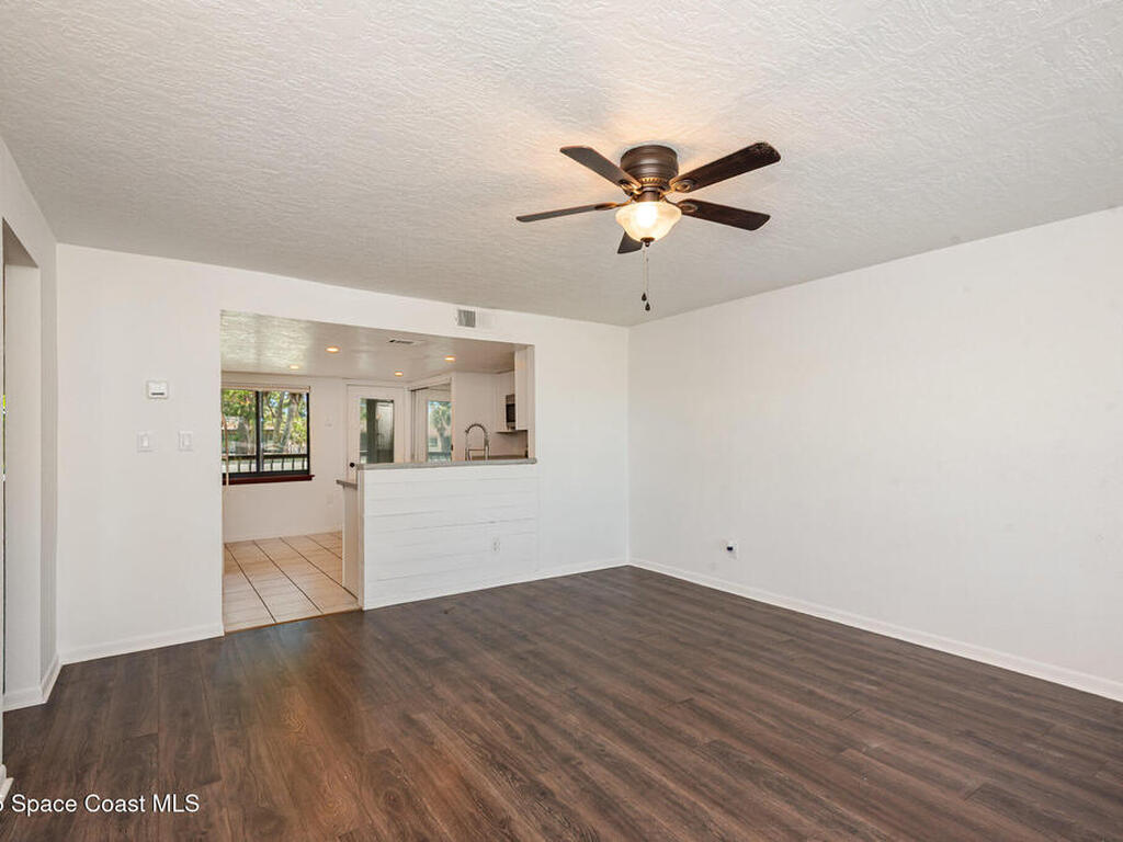 1515 Huntington Lane, Rockledge, FL 32955