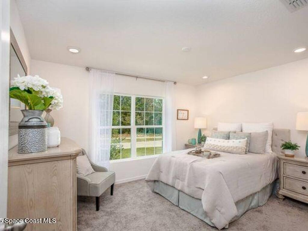 2772 Dahlia Road, Palm Bay, FL 32909