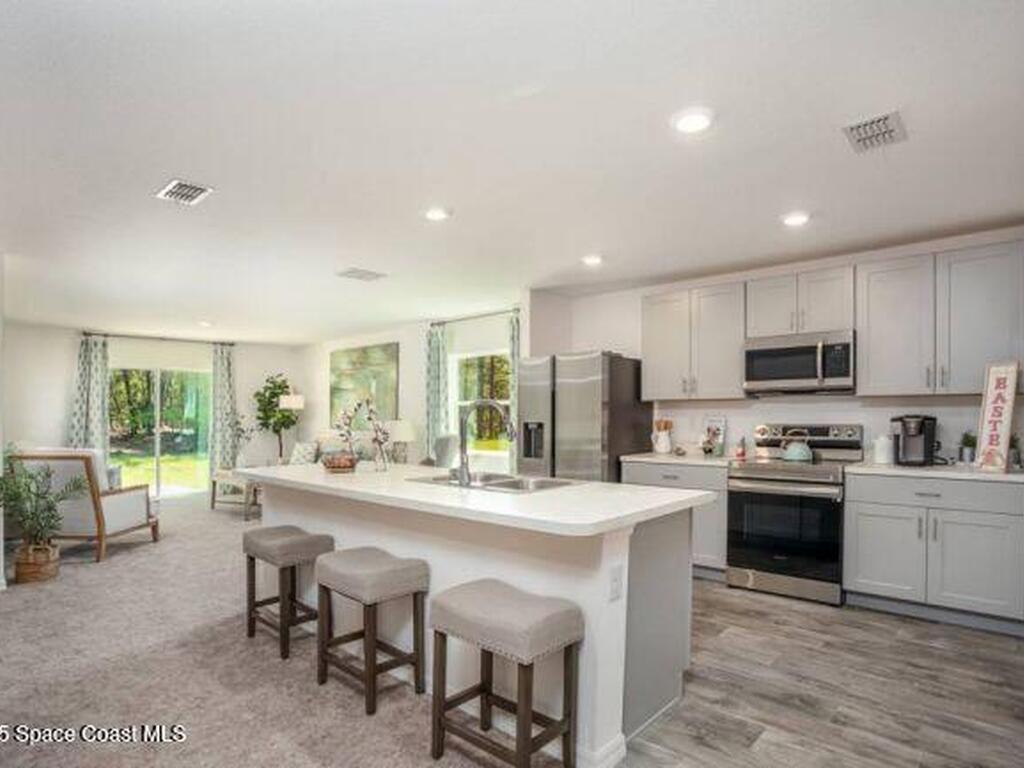 2772 Dahlia Road, Palm Bay, FL 32909