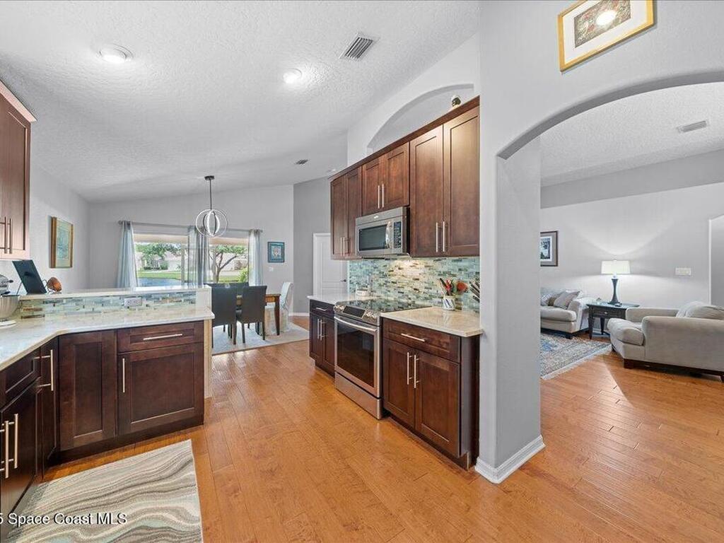 8078 Kingswood Way, Suntree, FL 32940