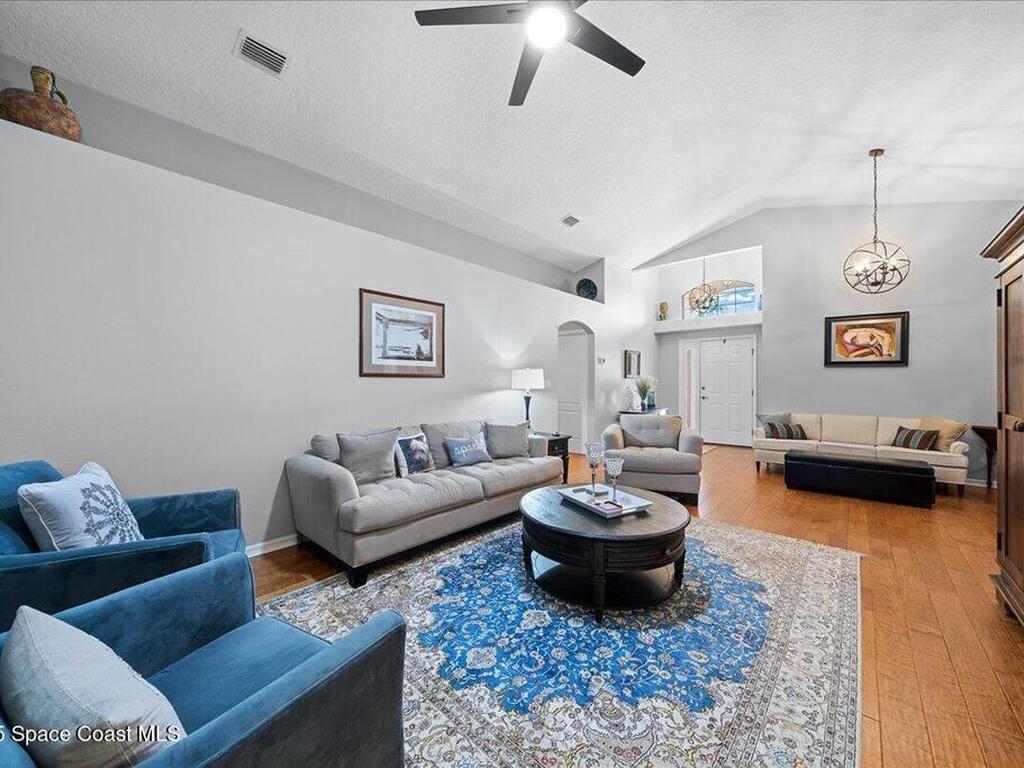 8078 Kingswood Way, Suntree, FL 32940