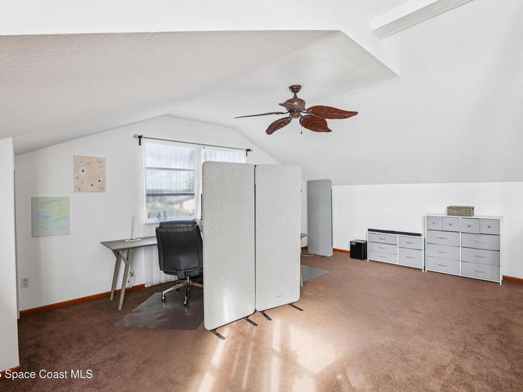 51 Vip Island, Grant-Valkaria, FL 32949