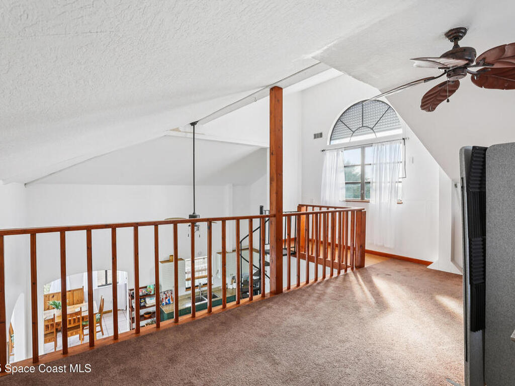 51 Vip Island, Grant-Valkaria, FL 32949