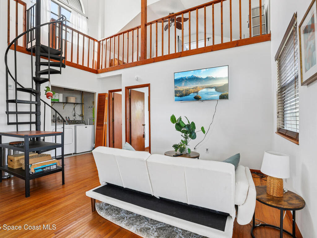 51 Vip Island, Grant-Valkaria, FL 32949