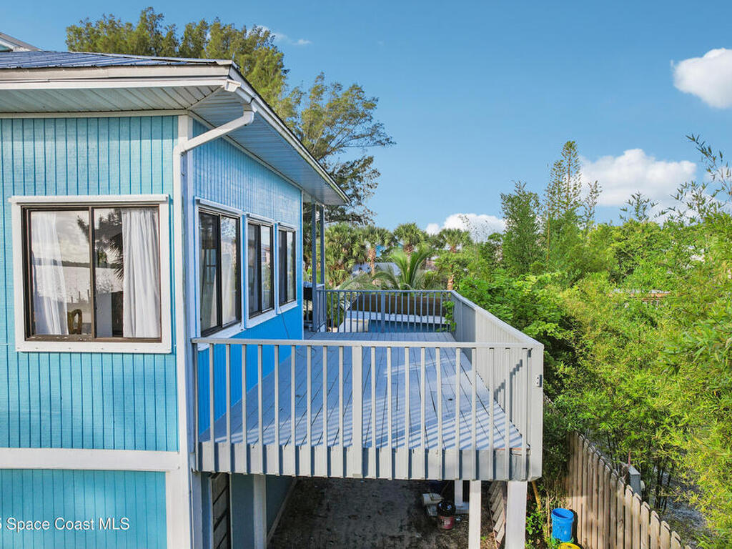 51 Vip Island, Grant-Valkaria, FL 32949