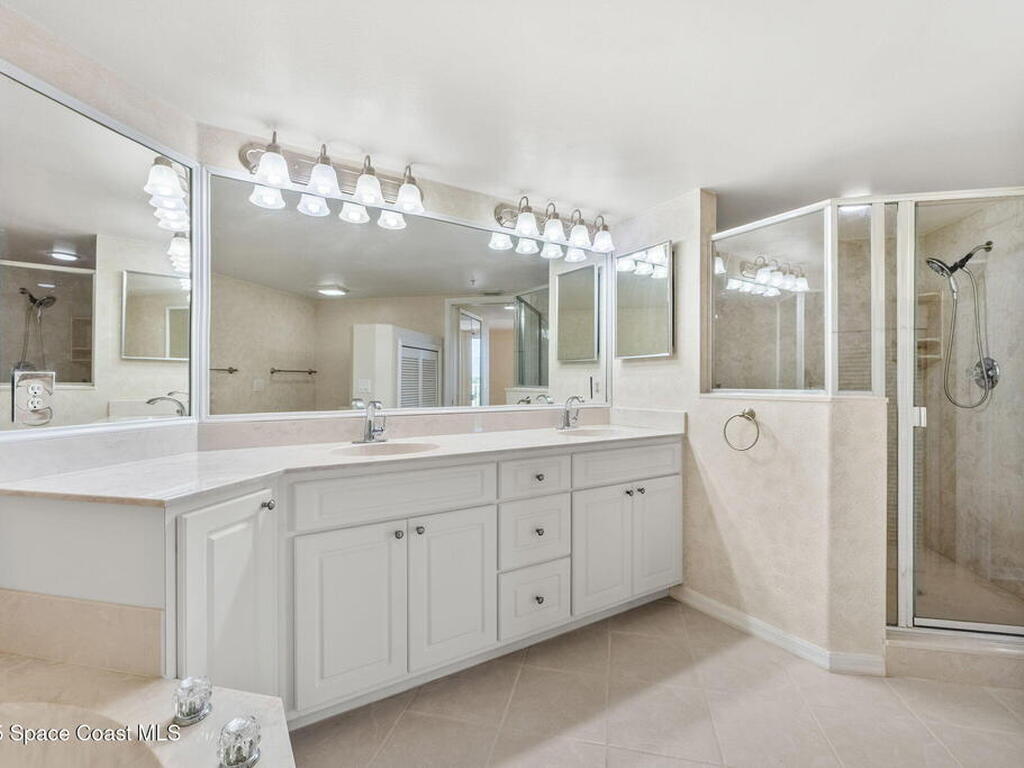 821 Del Rio Way, Merritt Island, FL 32953