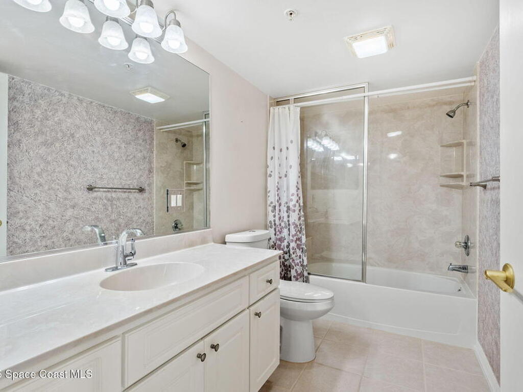 821 Del Rio Way, Merritt Island, FL 32953