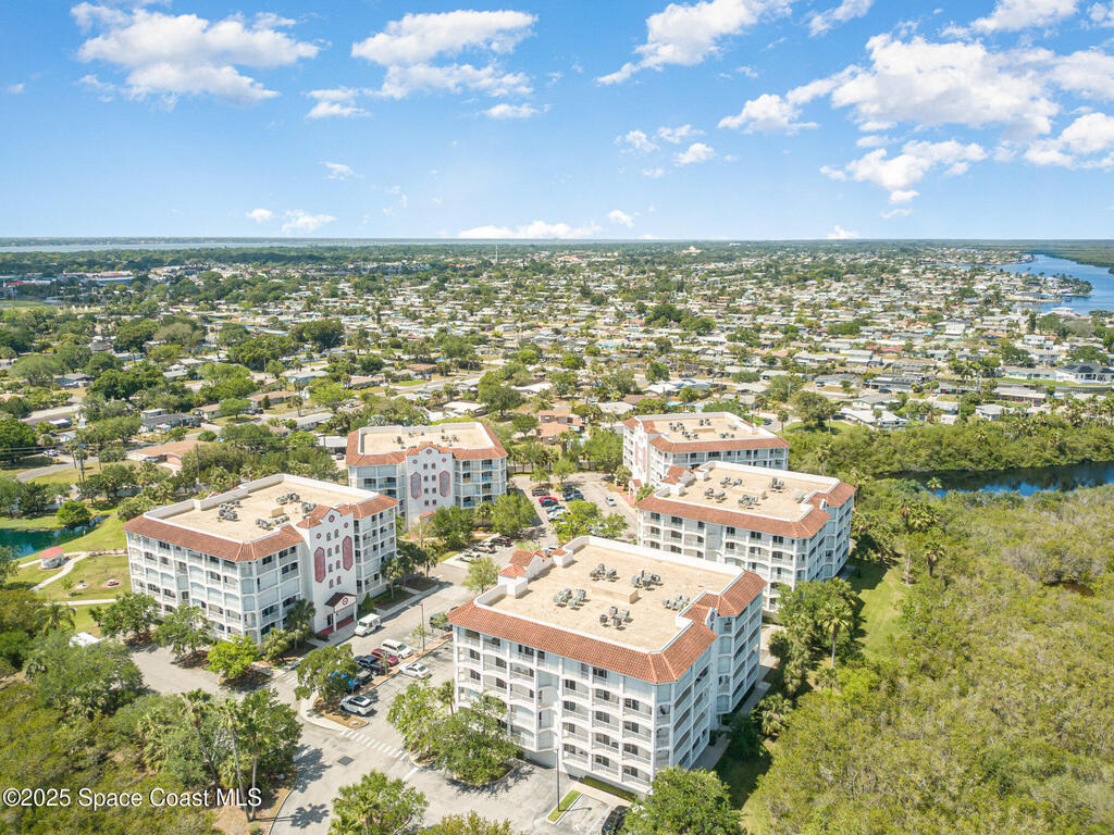 821 Del Rio Way, Merritt Island, FL 32953