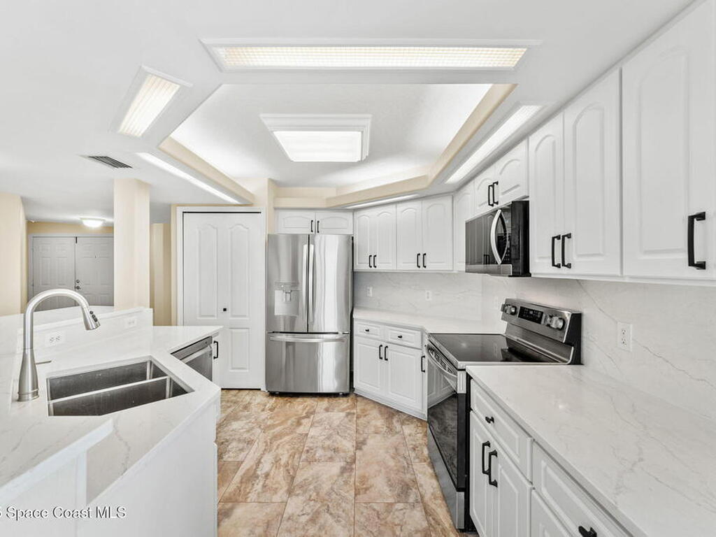 821 Del Rio Way, Merritt Island, FL 32953