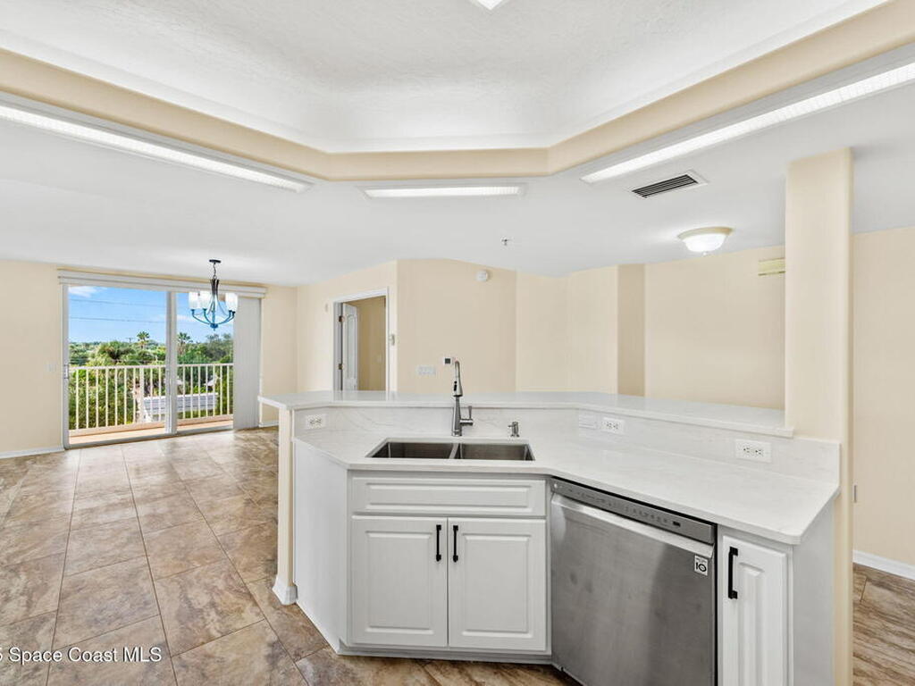 821 Del Rio Way, Merritt Island, FL 32953