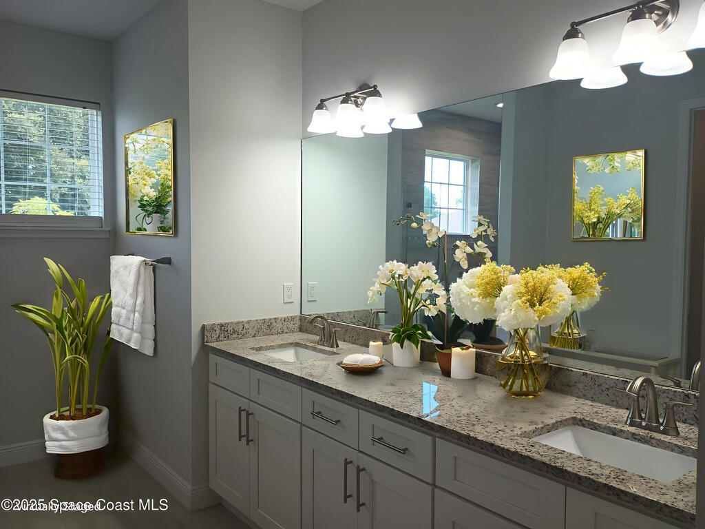 1174 SE Hutchins Street, Palm Bay, FL 32909