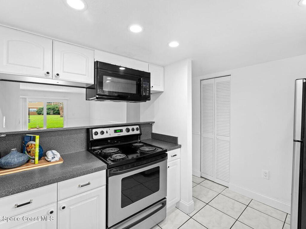 111 Bristol Lane, Melbourne, FL 32935