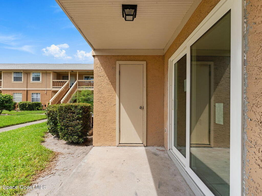 111 Bristol Lane, Melbourne, FL 32935