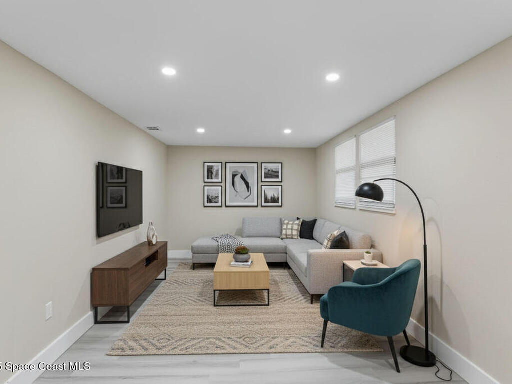 1940 Dawn Drive, Melbourne, FL 32935