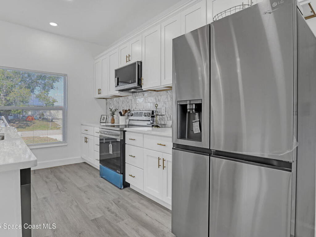 660 Yardley Street, Palm Bay, FL 32908