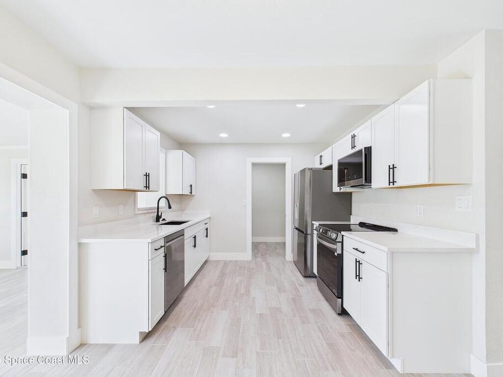 824 Osage Avenue, Melbourne, FL 32935