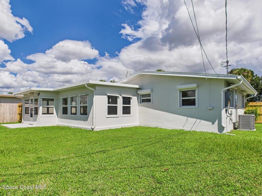 824 Osage Avenue, Melbourne, FL 32935