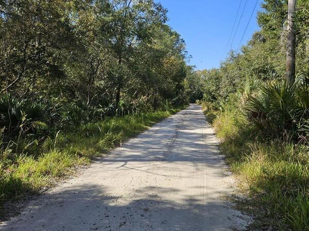 4600 N Beacon Light Road, Edgewater, FL 32141