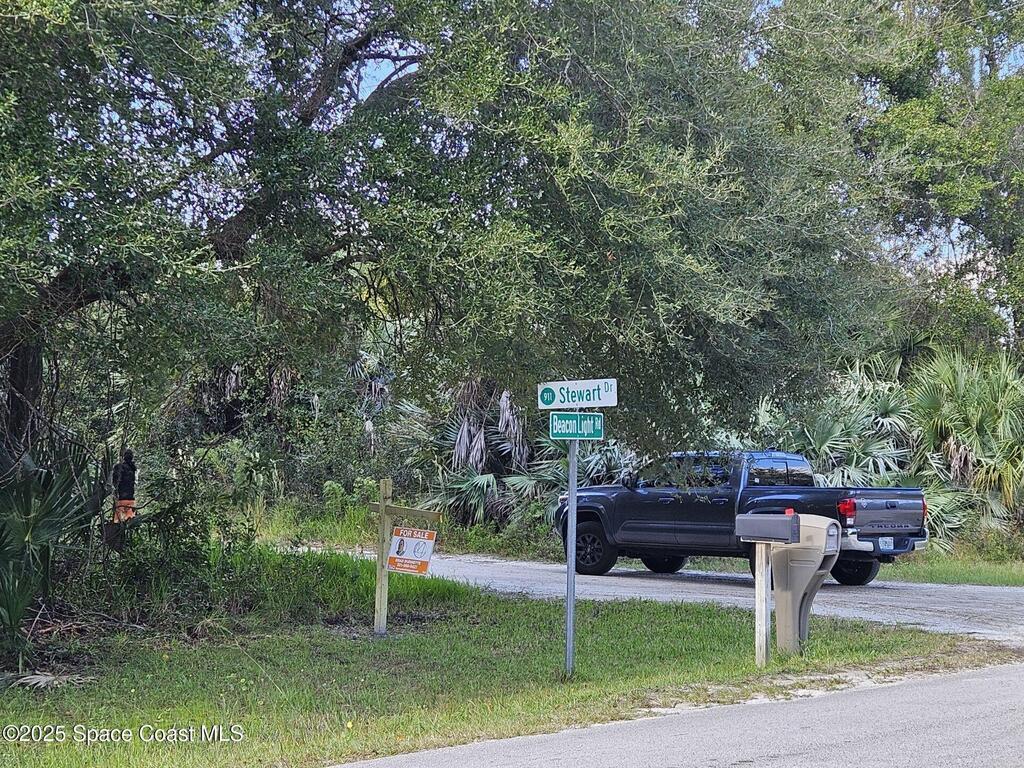 4600 N Beacon Light Road, Edgewater, FL 32141