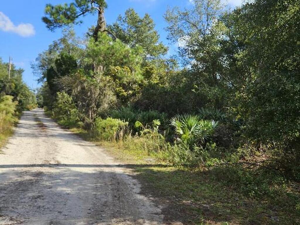 4600 N Beacon Light Road, Edgewater, FL 32141