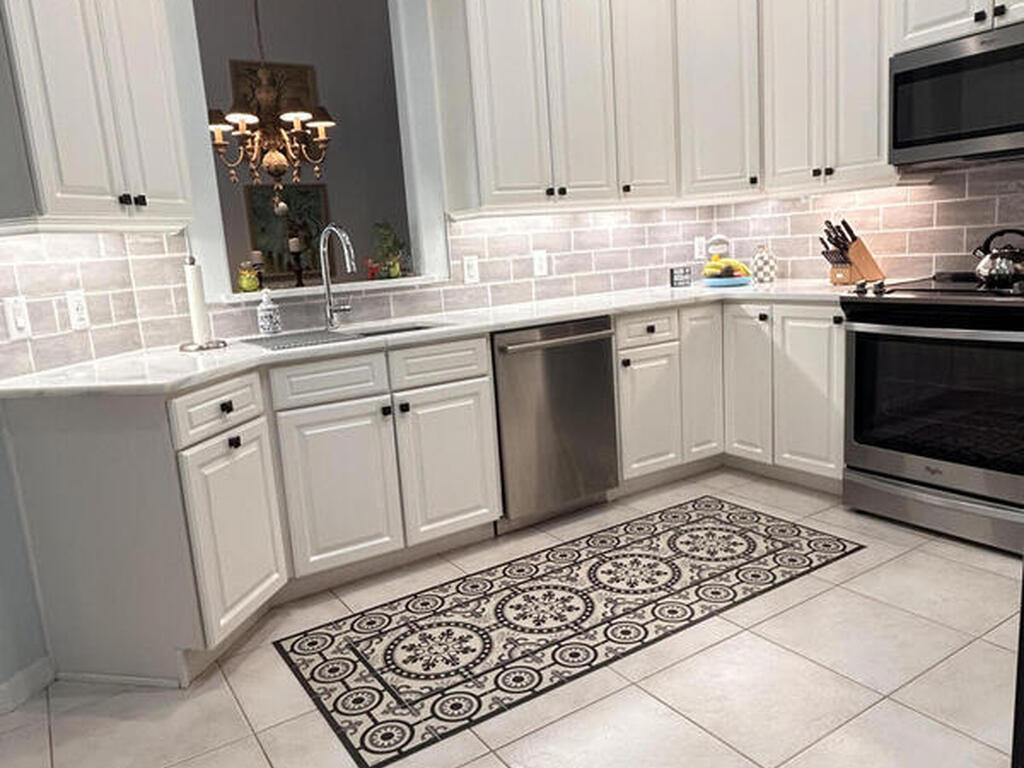 202 Osprey Villas Court, Melbourne Beach, FL 32951