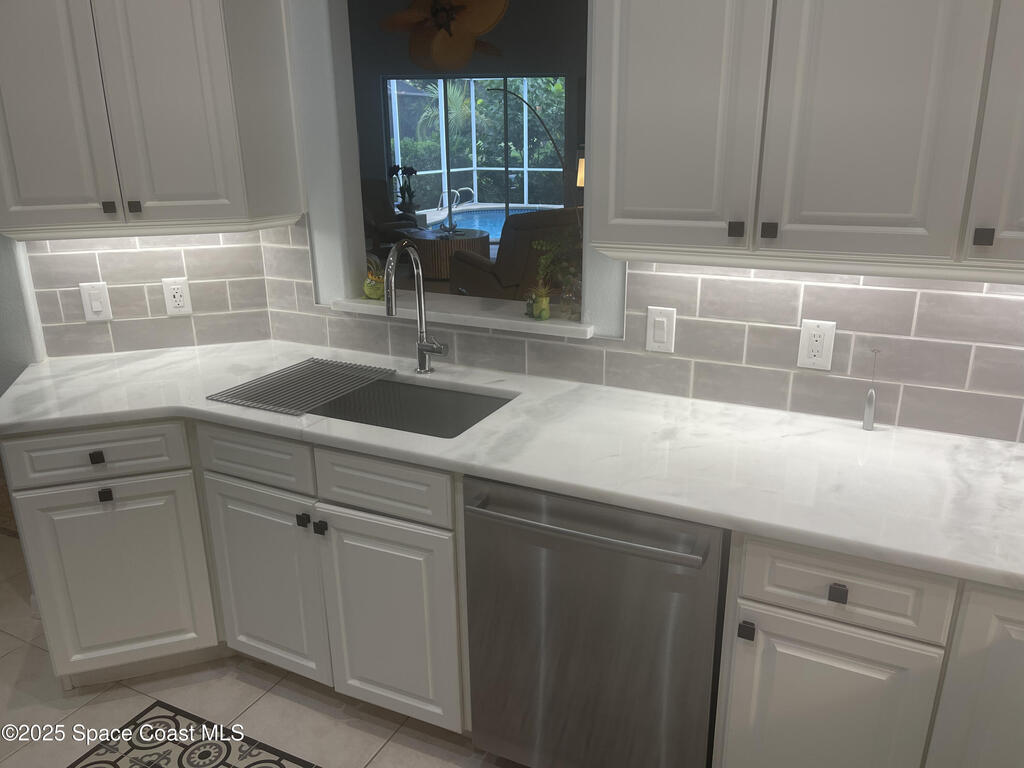 202 Osprey Villas Court, Melbourne Beach, FL 32951