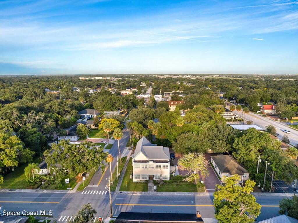 22 S Clyde Avenue, Kissimmee, FL 34741