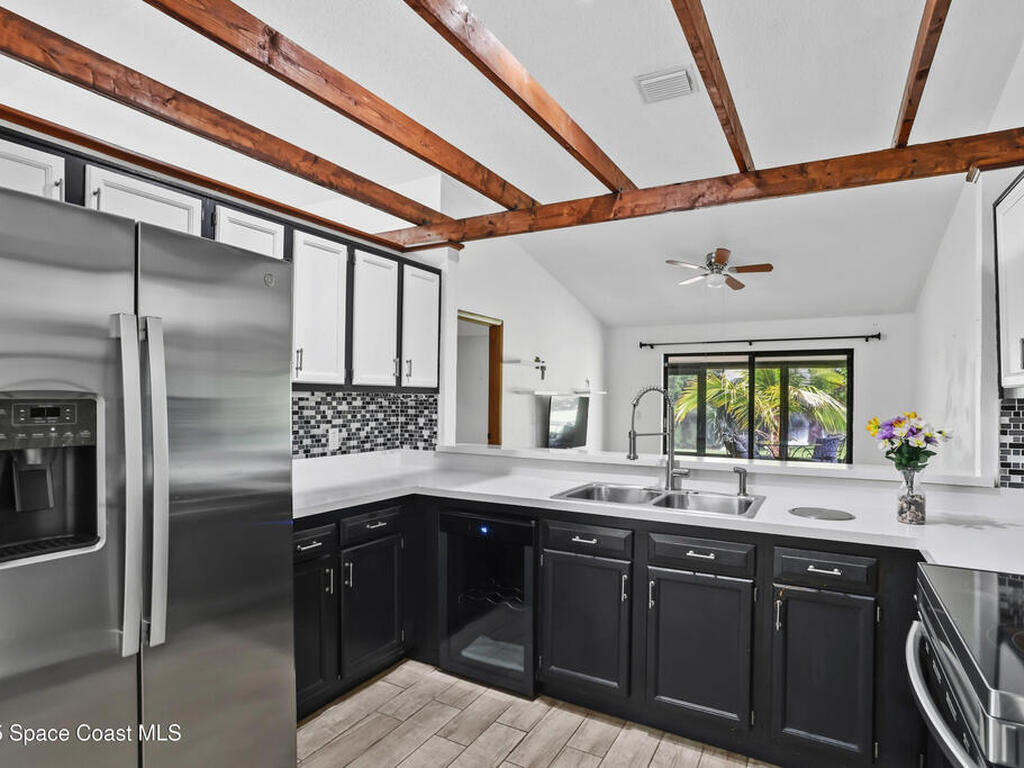 1747 Clover Circle, Melbourne, FL 32935