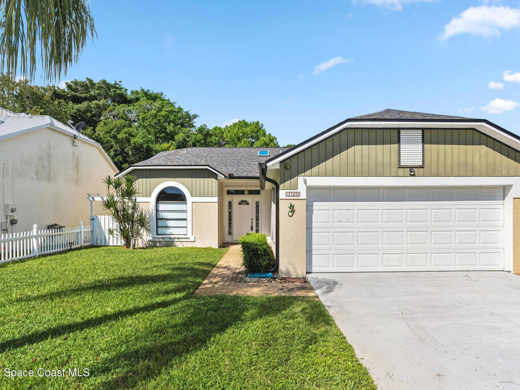 1747 Clover Circle, Melbourne, FL 32935