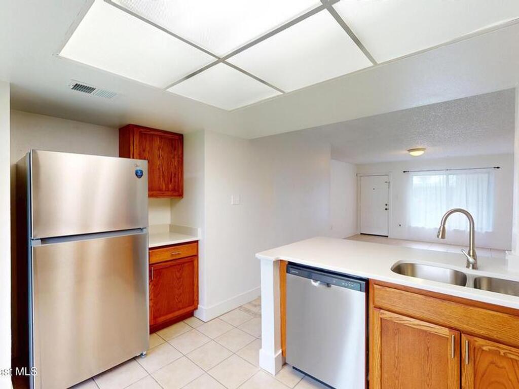 1515 Huntington Lane, Rockledge, FL 32955