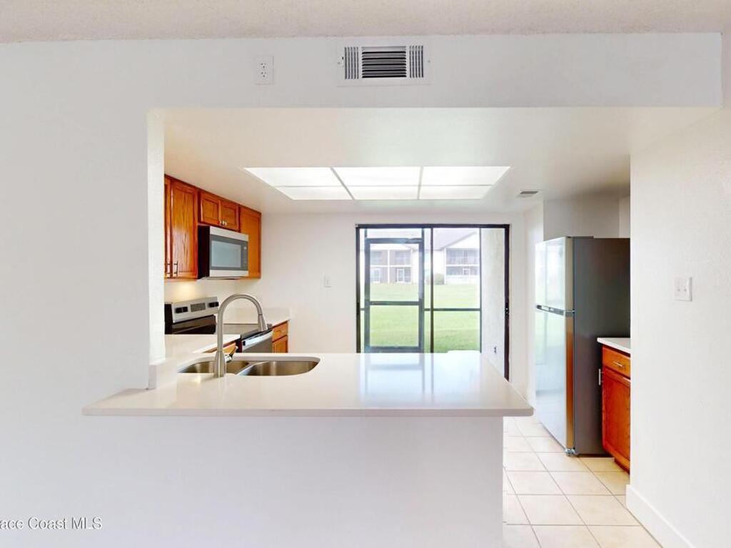 1515 Huntington Lane, Rockledge, FL 32955