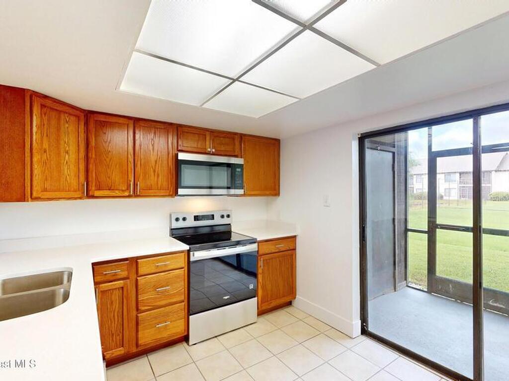 1515 Huntington Lane, Rockledge, FL 32955