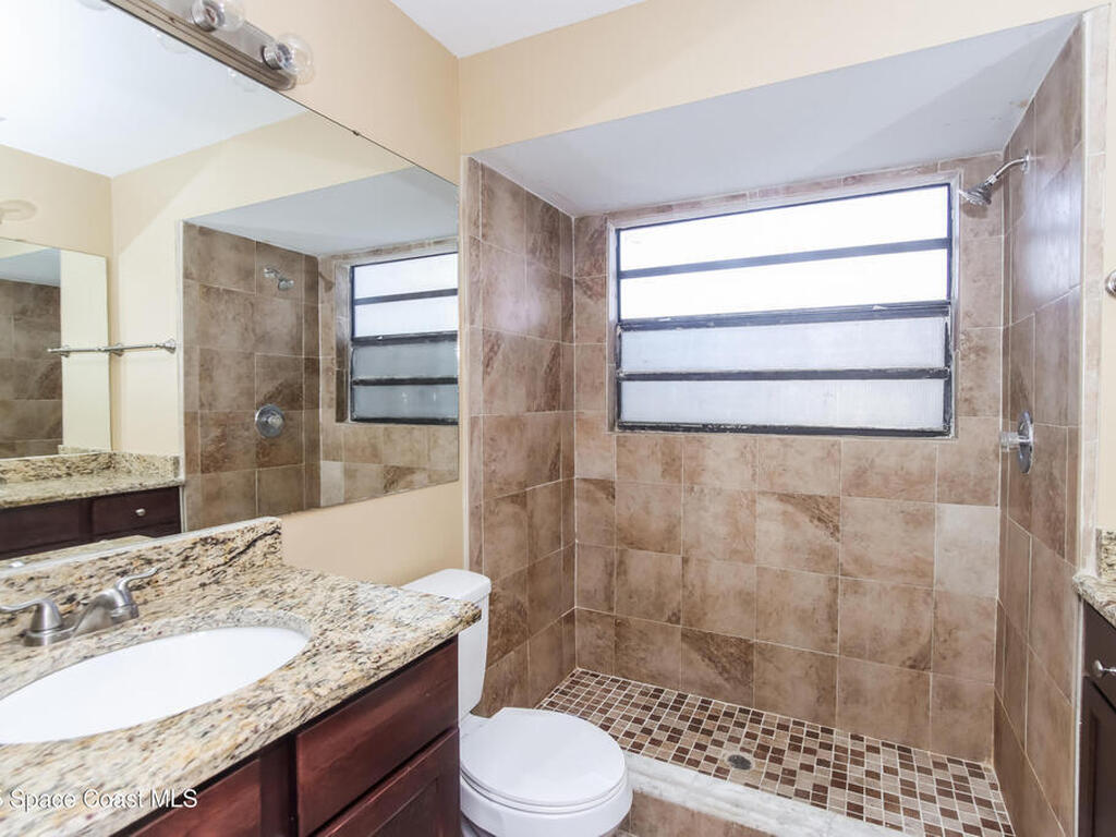 1616 Clover Circle, Melbourne, FL 32935