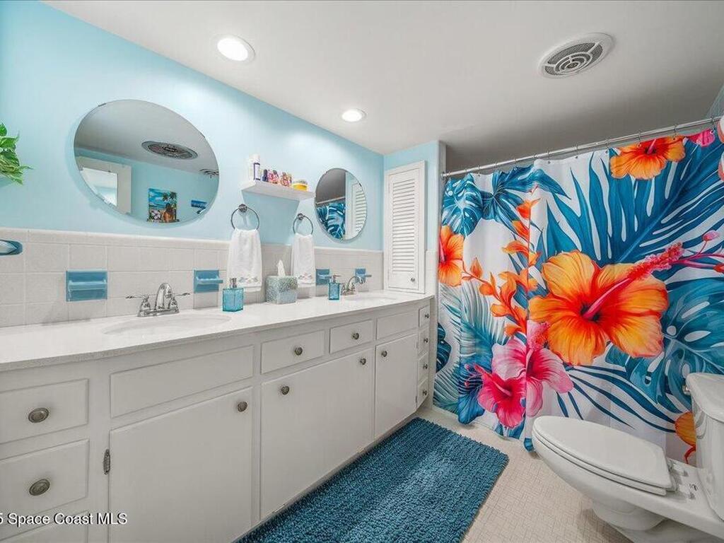 585 Bahama Drive, Indialantic, FL 32903