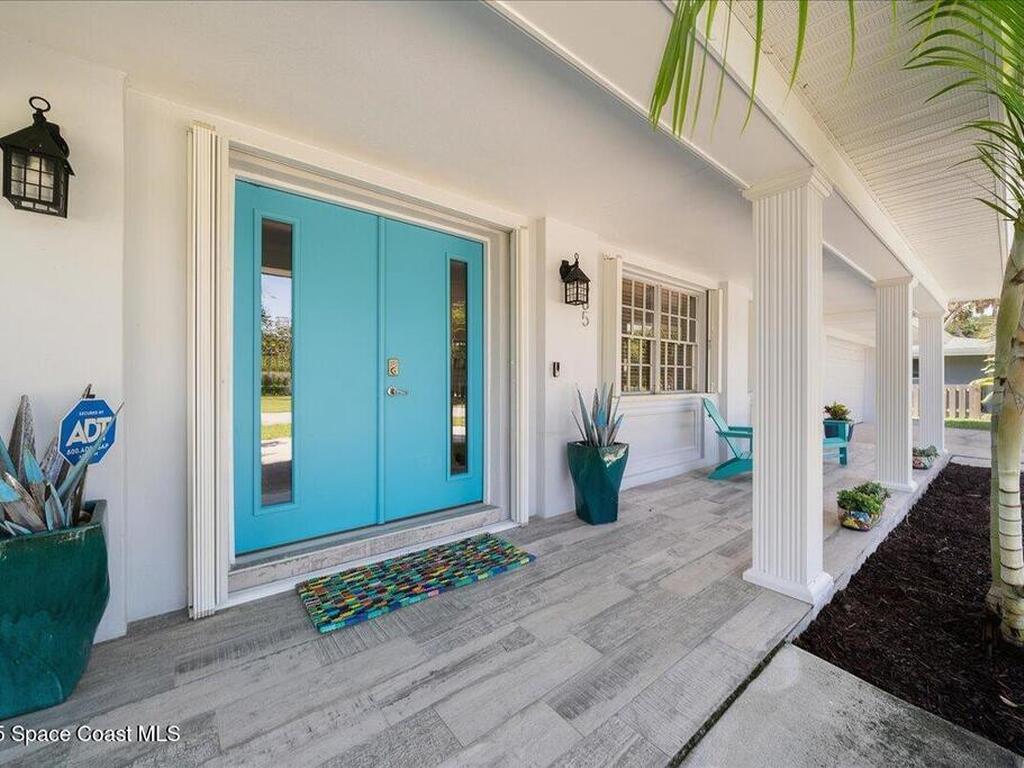 585 Bahama Drive, Indialantic, FL 32903