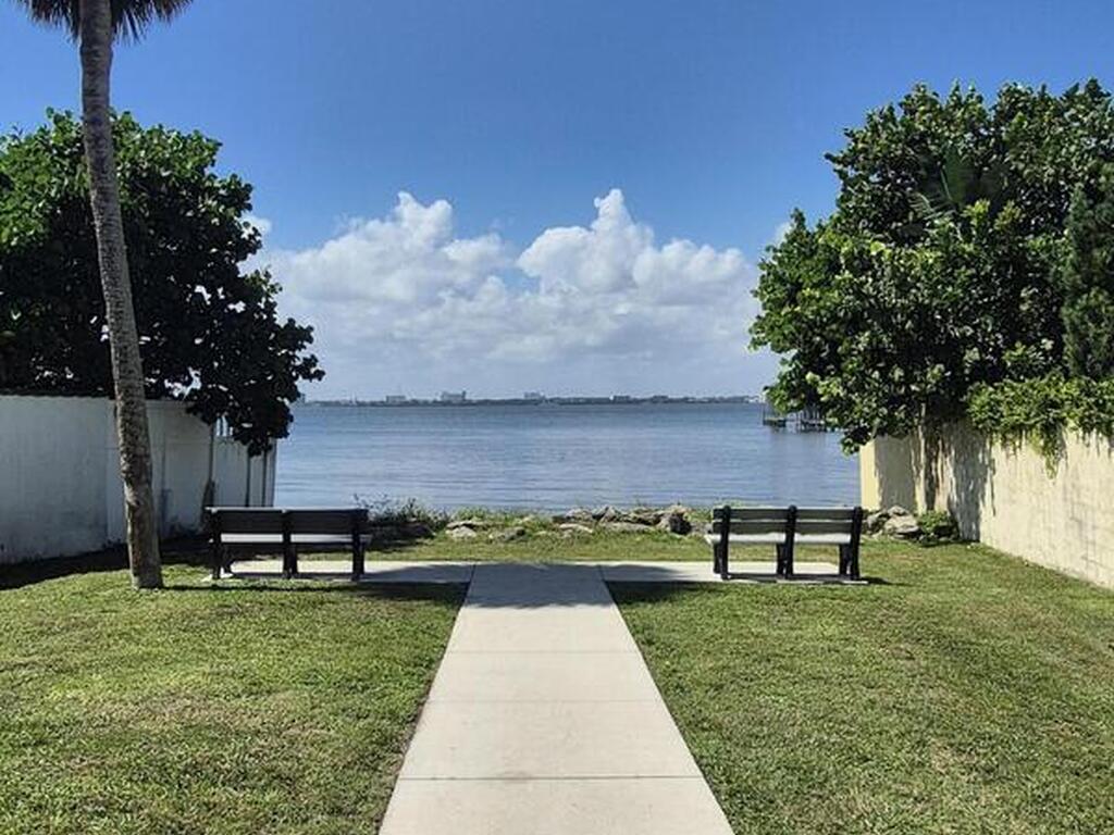 585 Bahama Drive, Indialantic, FL 32903