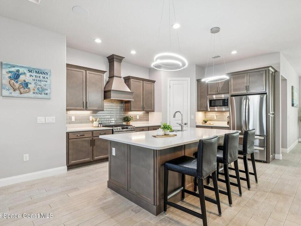 4090 Negal Circle, Melbourne, FL 32901