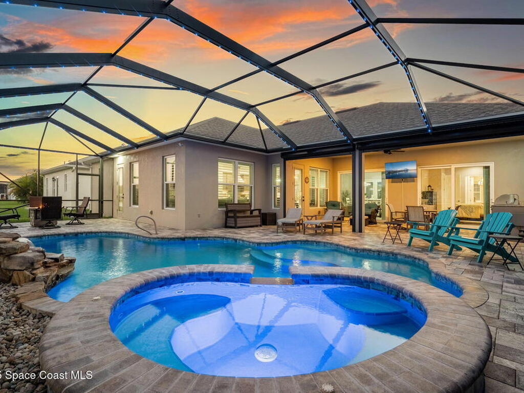 4090 Negal Circle, Melbourne, FL 32901