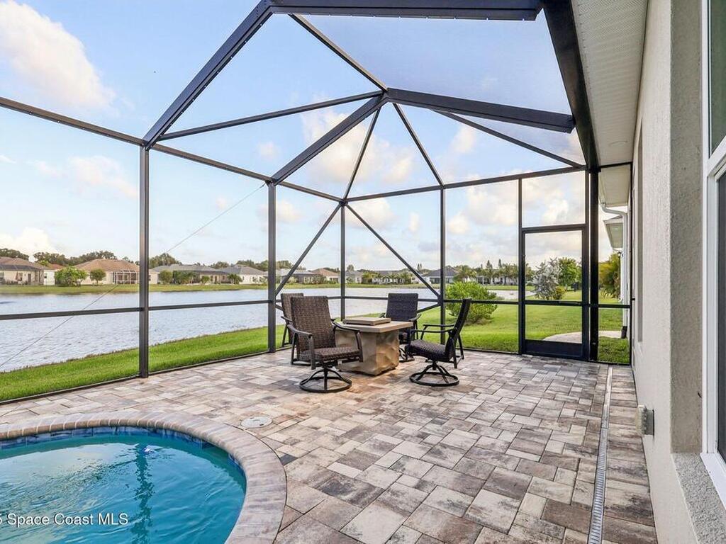 4090 Negal Circle, Melbourne, FL 32901