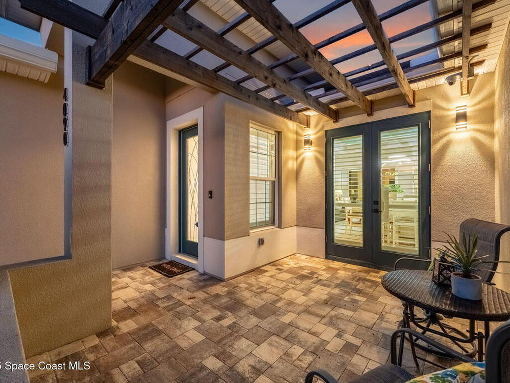 4090 Negal Circle, Melbourne, FL 32901