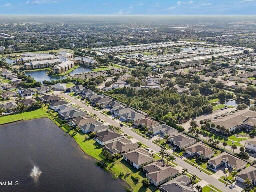 4090 Negal Circle, Melbourne, FL 32901