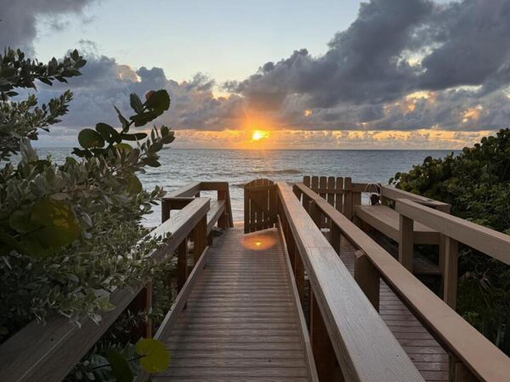 171 Seaview Street, Melbourne Beach, FL 32951