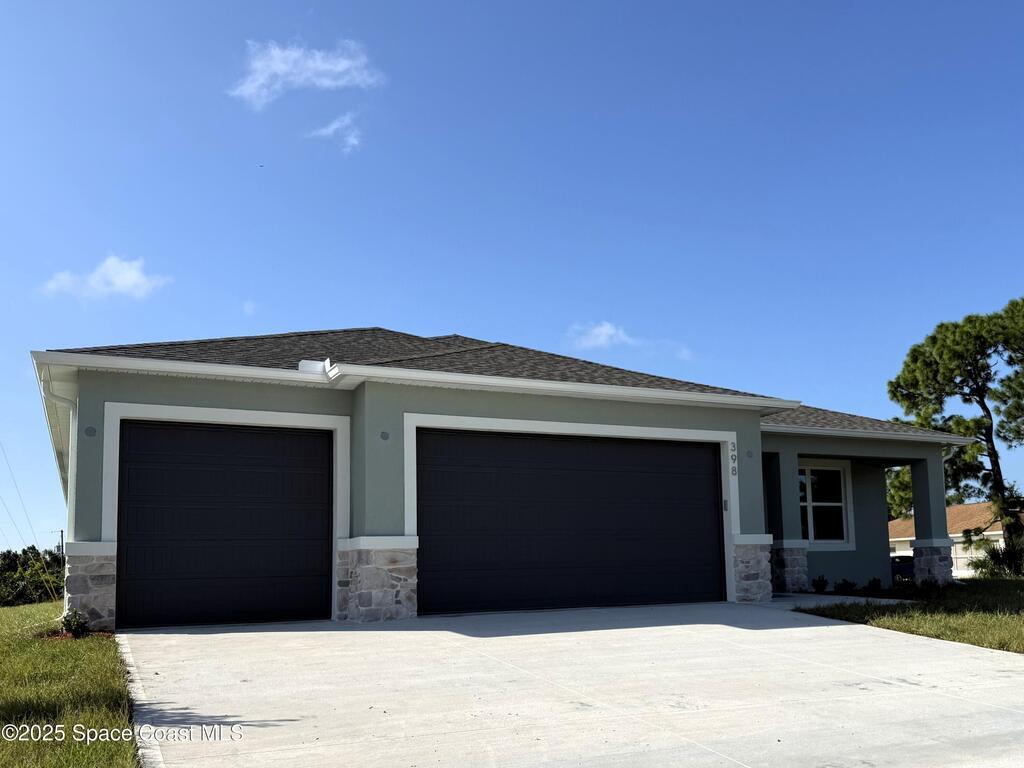 398 Gamrott Street, Palm Bay, FL 32908