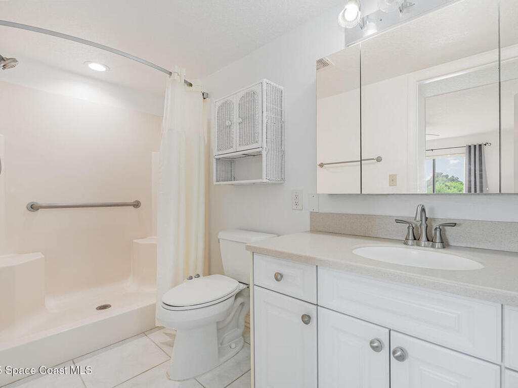 1410 Huntington Lane, Rockledge, FL 32955