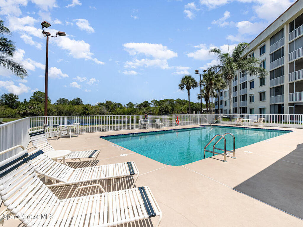 1410 Huntington Lane, Rockledge, FL 32955