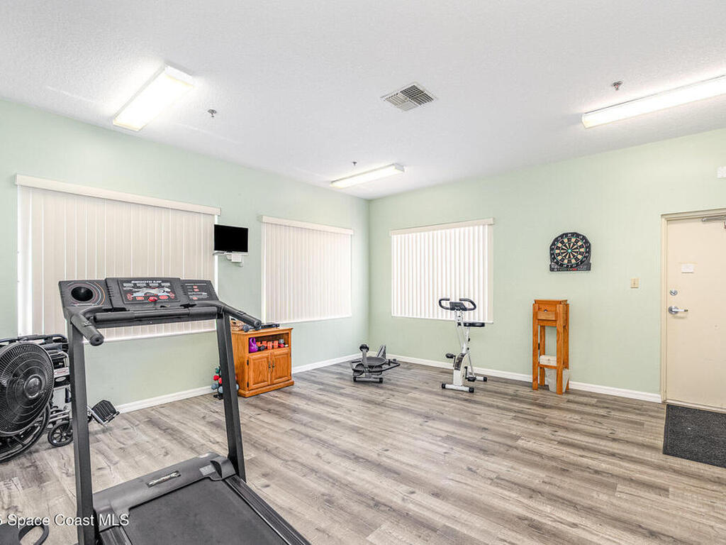 1410 Huntington Lane, Rockledge, FL 32955