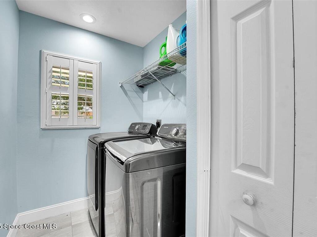 6107 NW Gause Avenue, Port St. Lucie, FL 34986