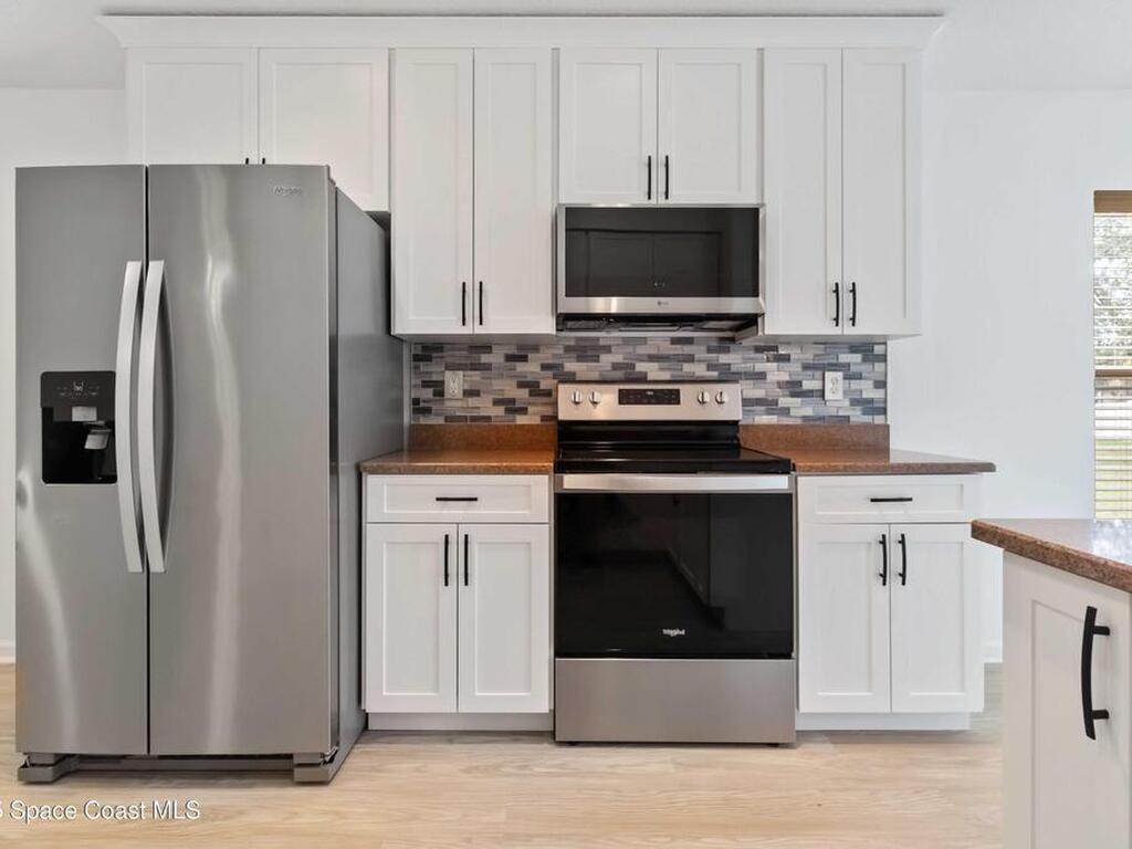 377 Wishing Well Circle, Palm Bay, FL 32908